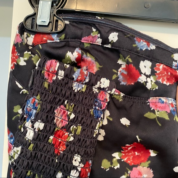 AMERICAN EAGLE OUTFITTERS | Strapless Printed Top - Picture 4 of 7